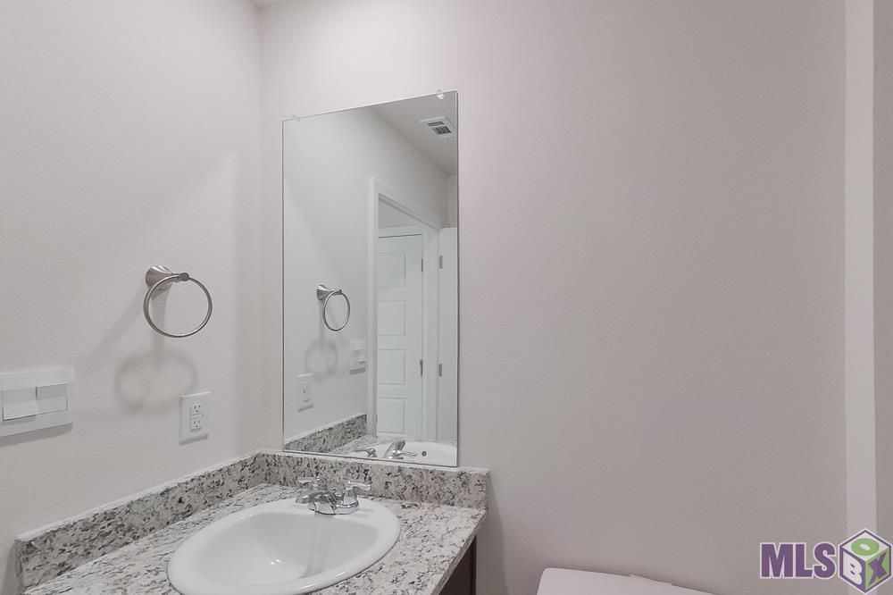 14262 Ruffian Avenue Denham Springs, LA 70726 - Photo 5 of 12