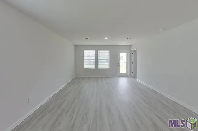 $1,800 | 14262 Ruffian Avenue, Denham Springs, LA 70726