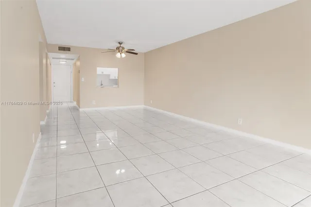 $244,000 | 9370 Southwest 8th Street, Unit 322, Boca Raton, FL 33428