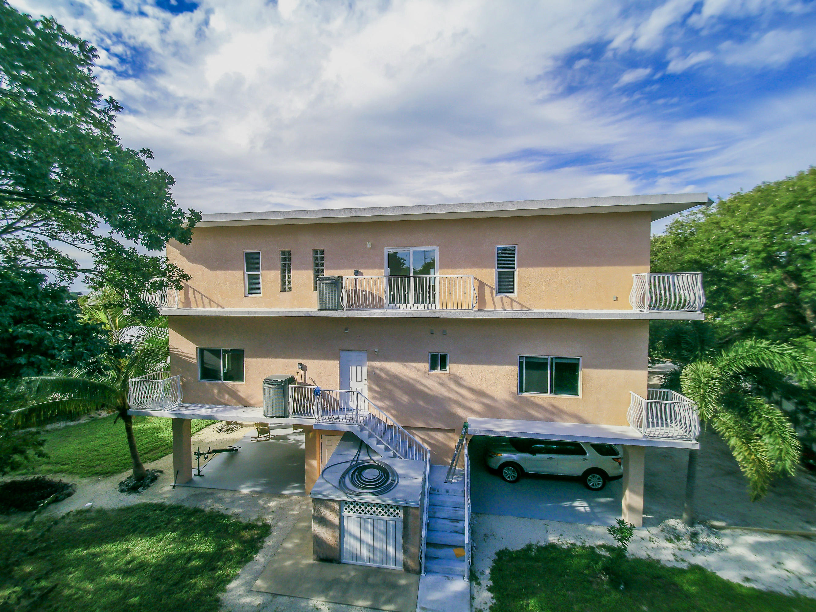 149 Sterling Road Tavernier, FL 33070 - Photo 28 of 80 1 Side