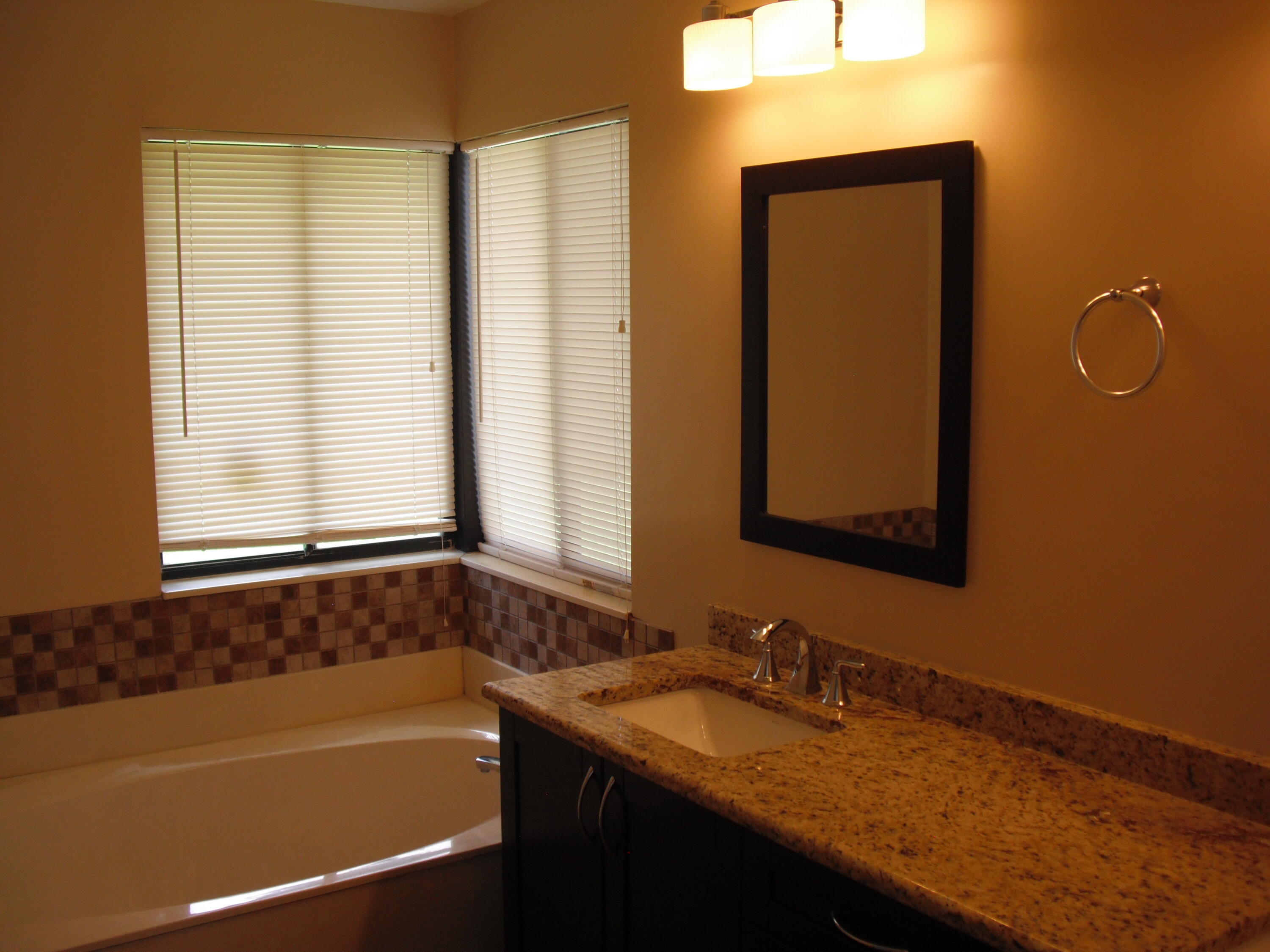 1382 Northwest 13th Court Boca Raton, FL 33486 - Photo 4 of 7 1382 Masterbath