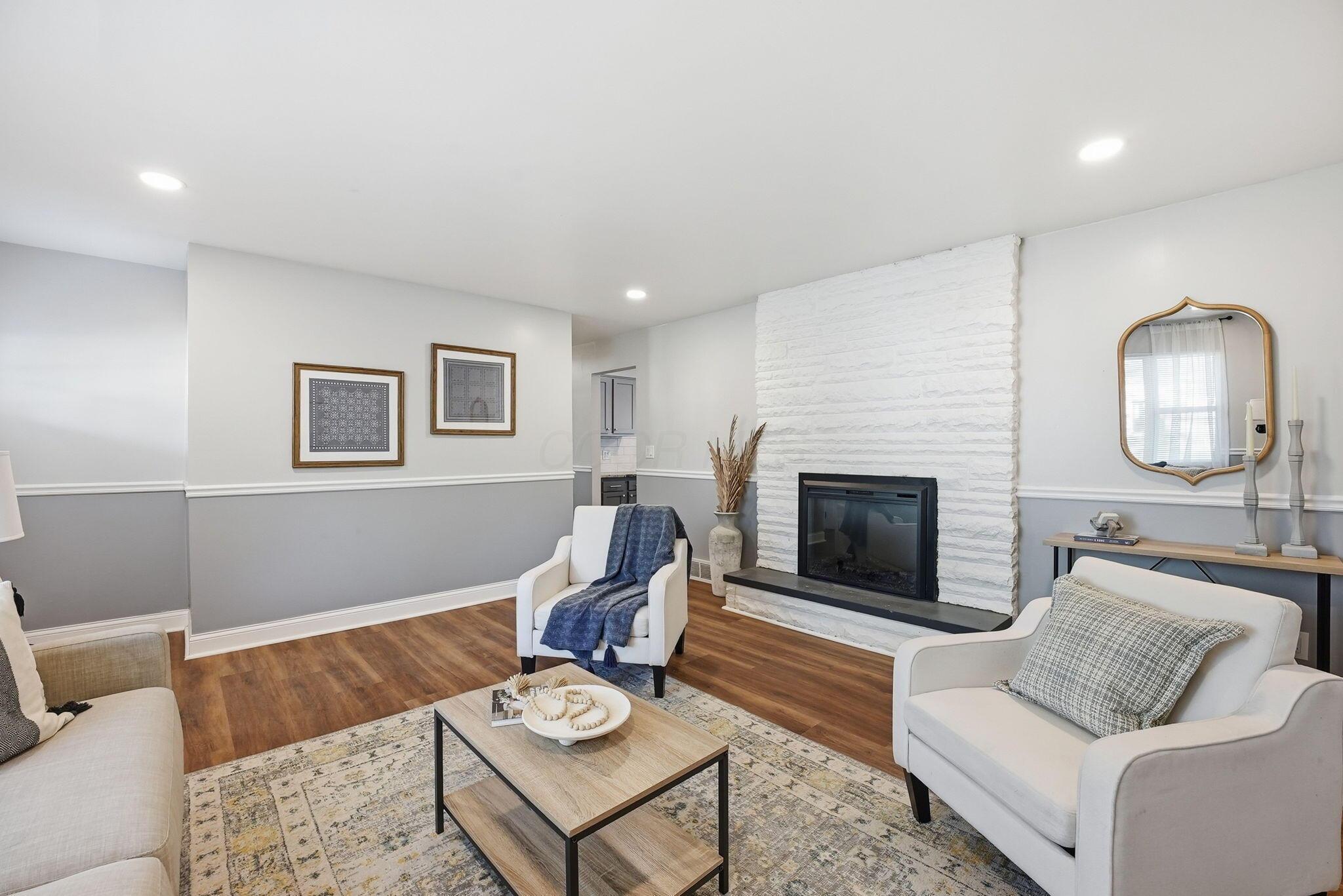 6034 Karl Road Columbus, OH 43229 - Photo 11 of 49