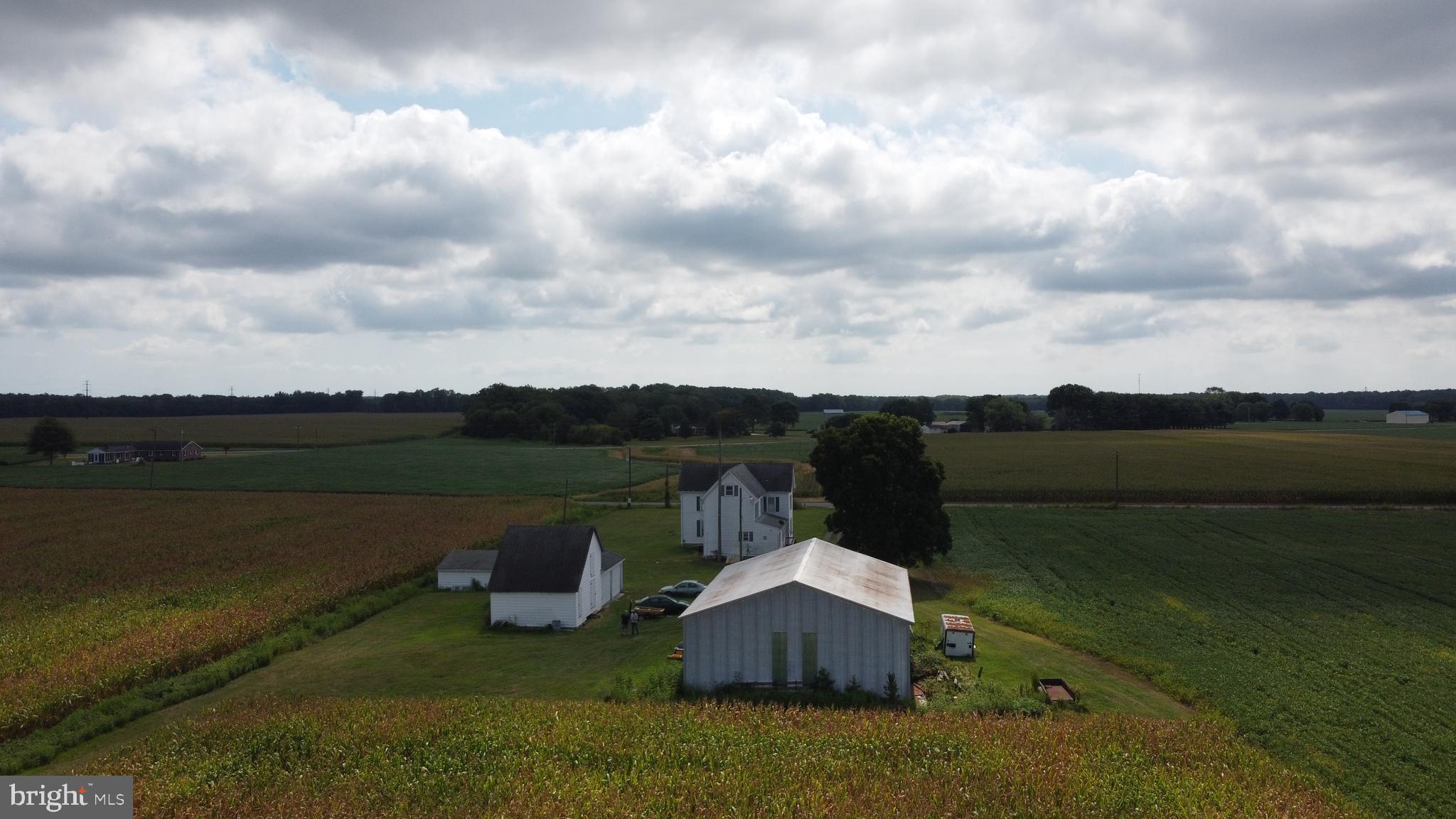 5449 Shell Road Snow Hill, MD 21863 - Photo 27 of 45 a view of a table and chairs in patio