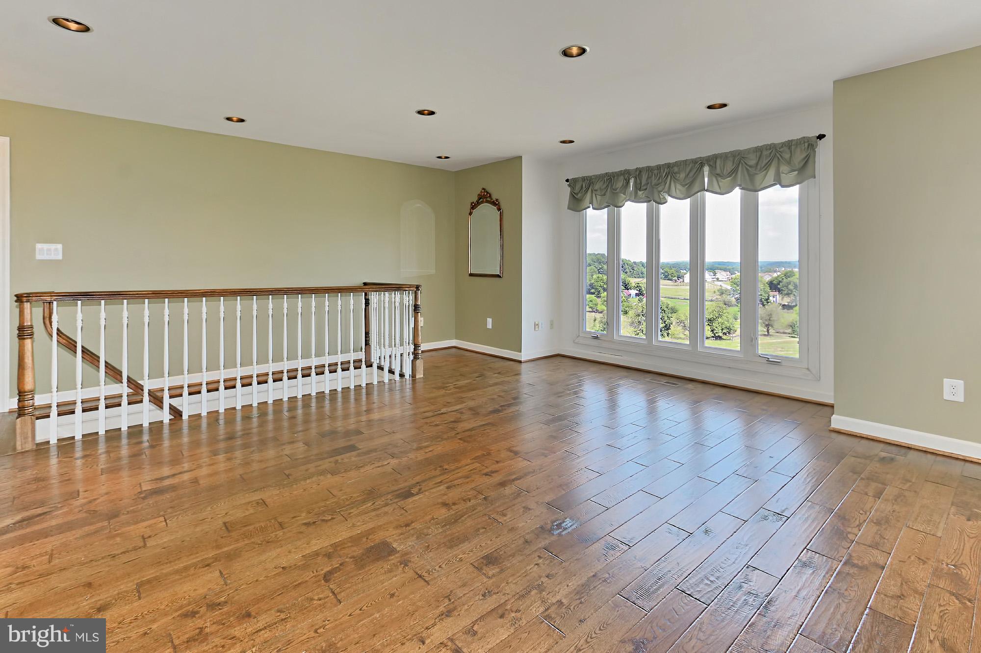 18001 Tranquility Road Purcellville, VA 20132 - Photo 14 of 31 SPACIOUS OFFICE/LIVING ROOM WITH STUNNING VIEWS