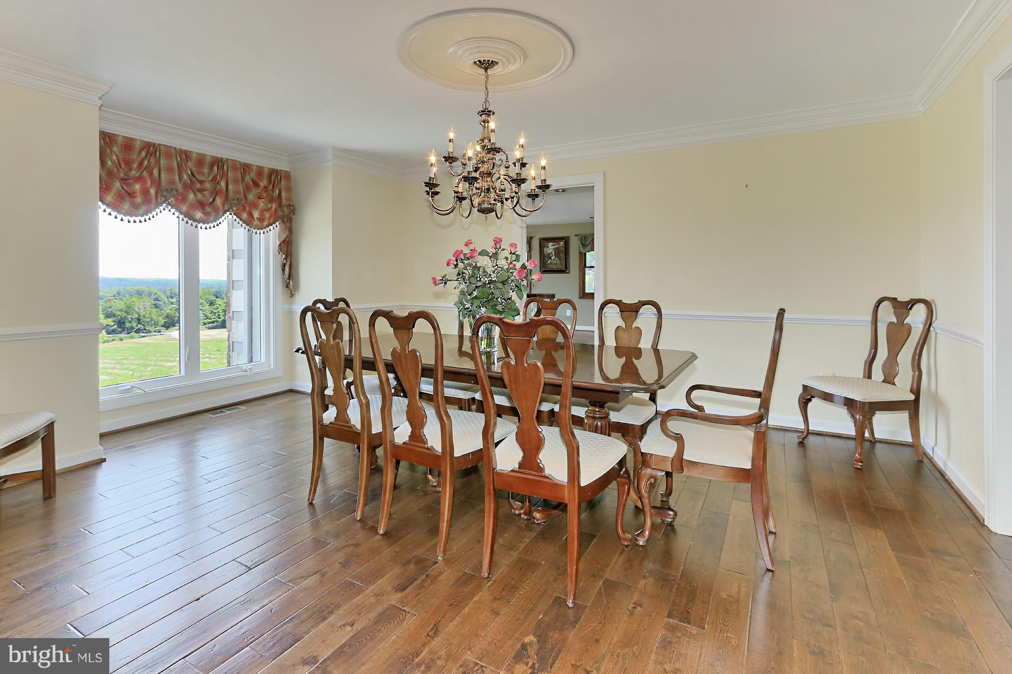 18001 Tranquility Road Purcellville, VA 20132 - Photo 7 of 31 LARGE DINING ROOM & GORGEOUS VIEWS