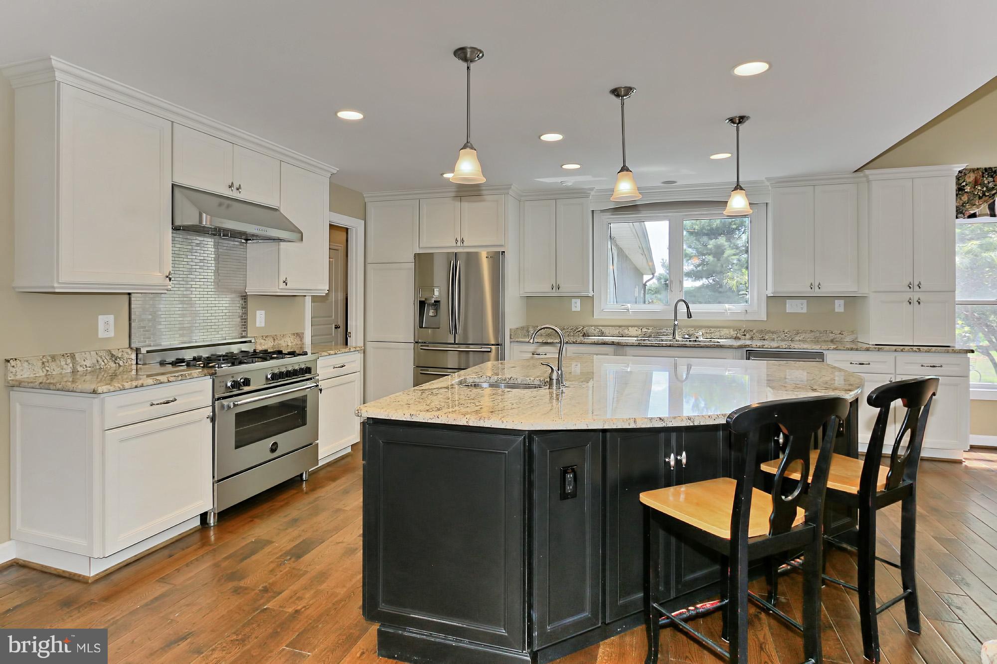 18001 Tranquility Road Purcellville, VA 20132 - Photo 9 of 31 TOP-OF-THE LINE APPLIANCES INCL 5 BURNER GAS STOVE