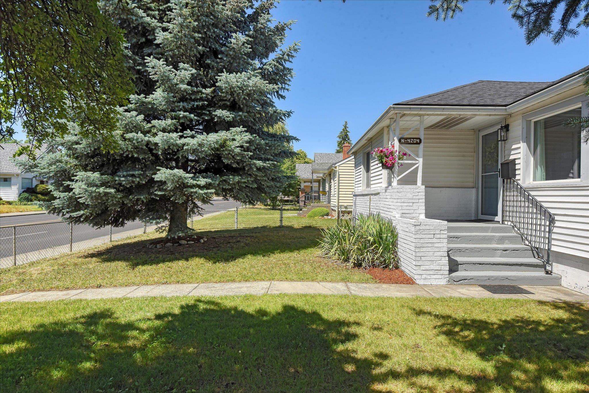 4204 North Monroe Street Spokane, WA 99205 - Photo 34 of 40
