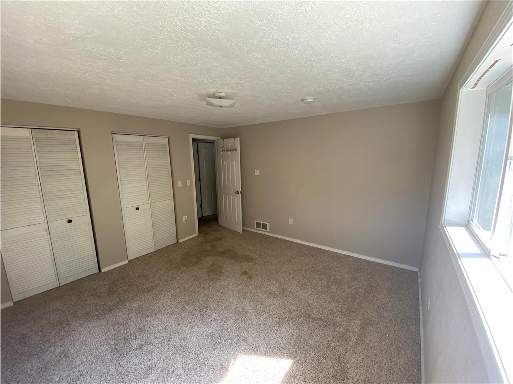 5447 Johnson Point Road Northeast Olympia, WA 98516 - Photo 12 of 37 Gallery Image 12