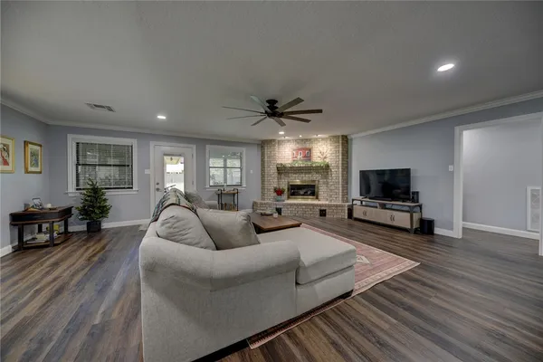 $410,000 | 1600 Pecan Street, Brenham, TX 77833