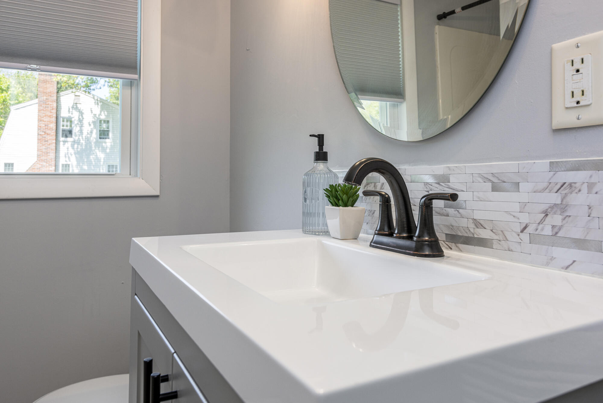 17 Cheverus Road Cape Elizabeth, ME 04107 - Photo 19 of 34 Full Bath-3