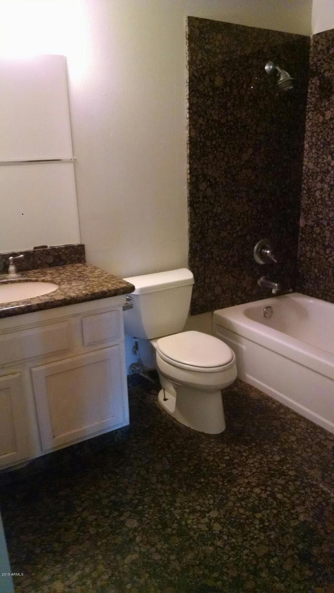5833 West Coronado Road Phoenix, AZ 85035 - Photo 27 of 32 IMG_20151025_145747334