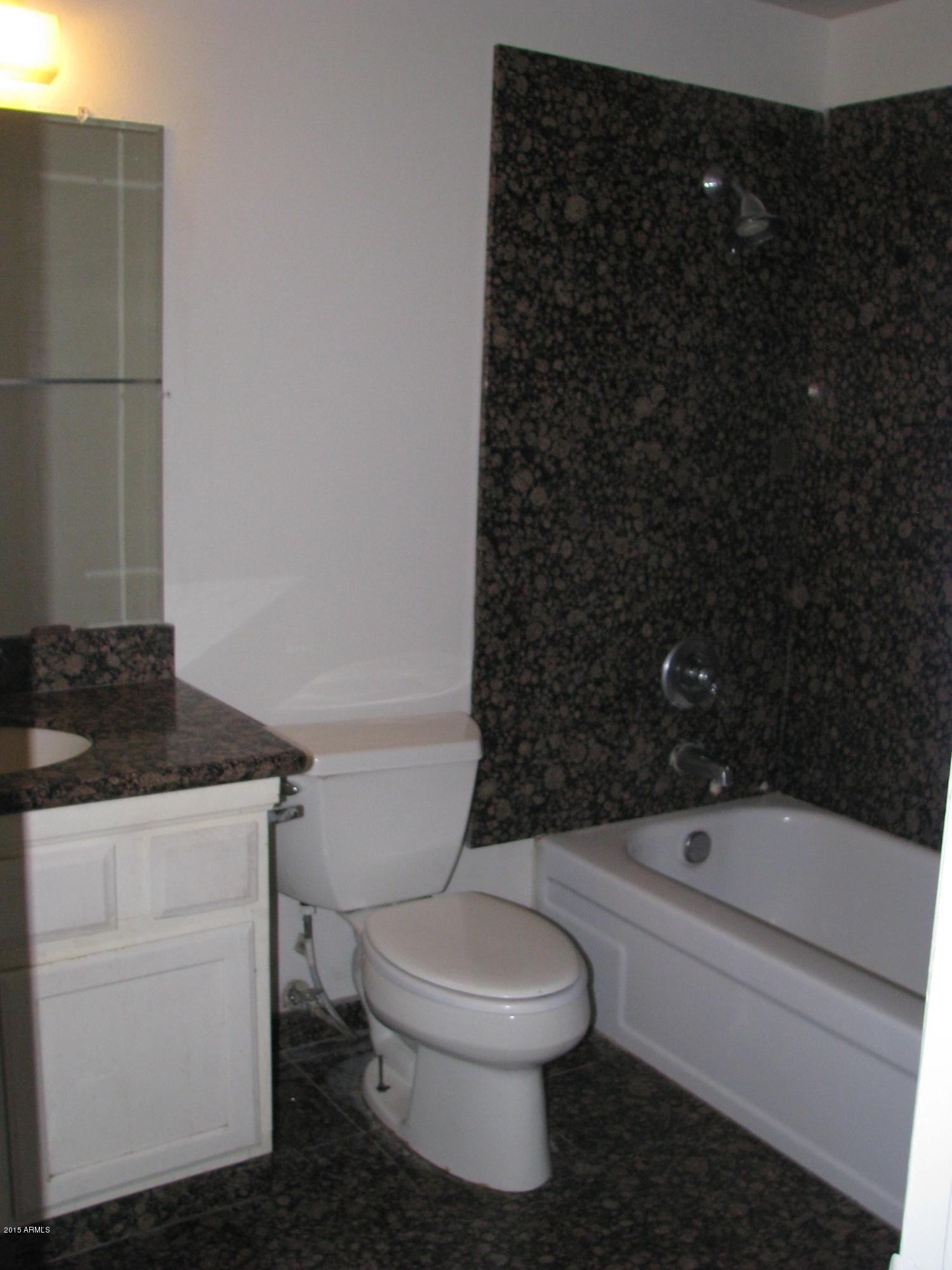 5833 West Coronado Road Phoenix, AZ 85035 - Photo 5 of 32 IMG_5314