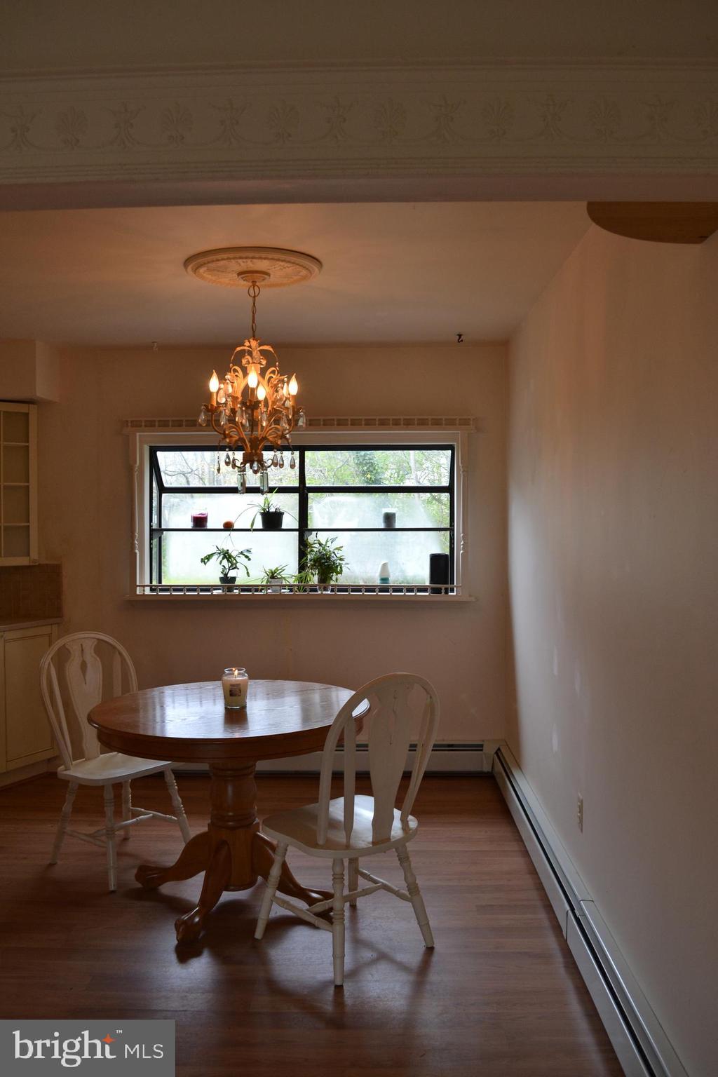 140 Commodore Road Manahawkin, NJ 08050 - Photo 11 of 19 Gallery Image 11