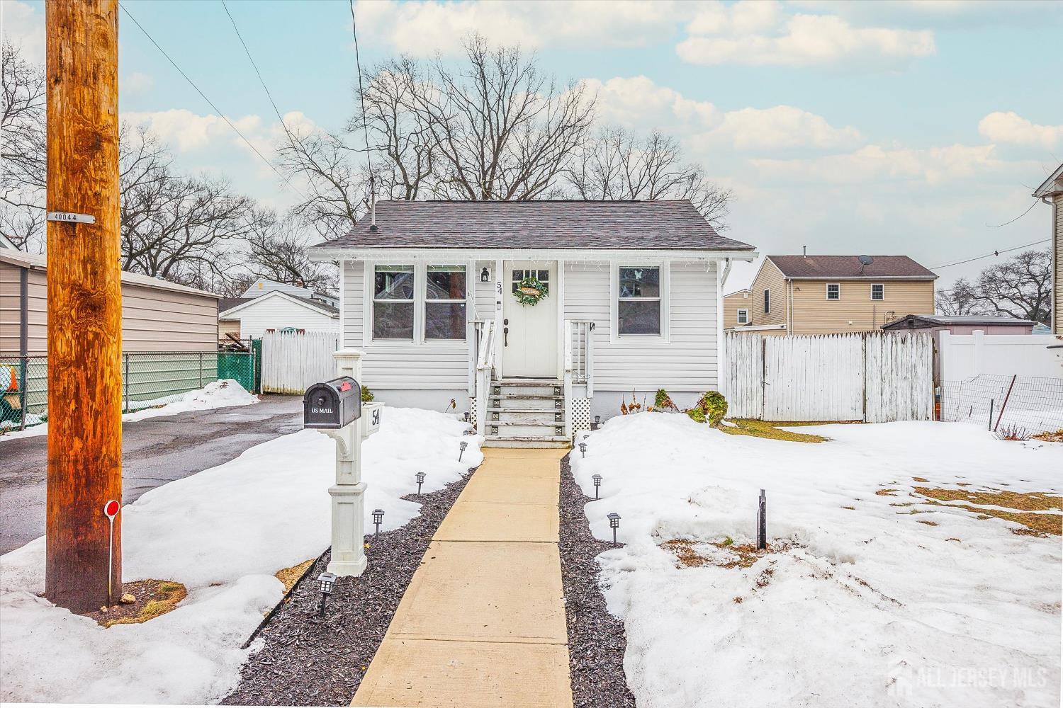 54 Red Bank Road Spotswood, NJ 08884 - Photo 1 of 1 Gallery Image 1