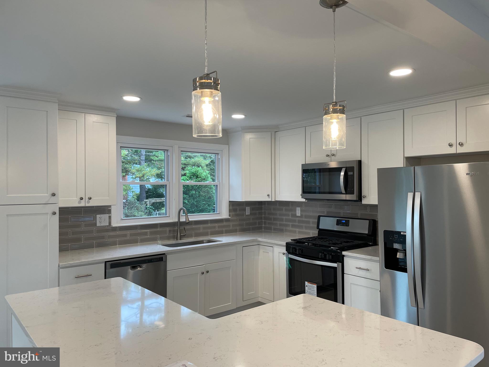208 Eastspring Road Lutherville-Timonium, MD 21093 - Photo 2 of 47 Gallery Image 2
