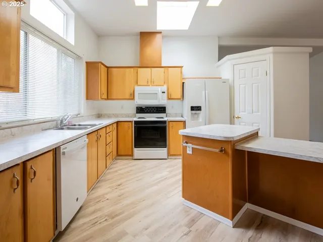 $389,000 | 1310 David Avenue, Eugene, OR 97404