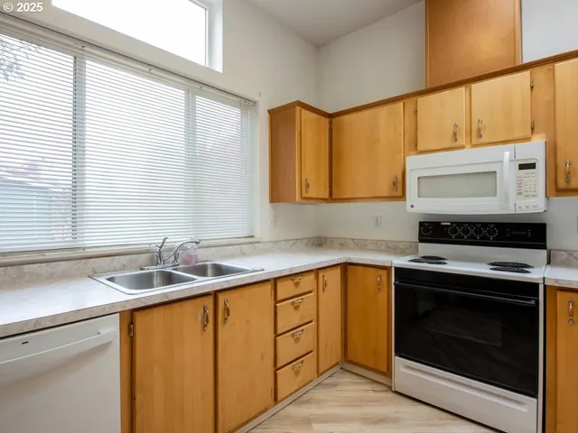 $389,000 | 1310 David Avenue, Eugene, OR 97404