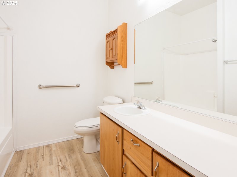 1310 David Avenue Eugene, OR 97404 - Photo 35 of 48