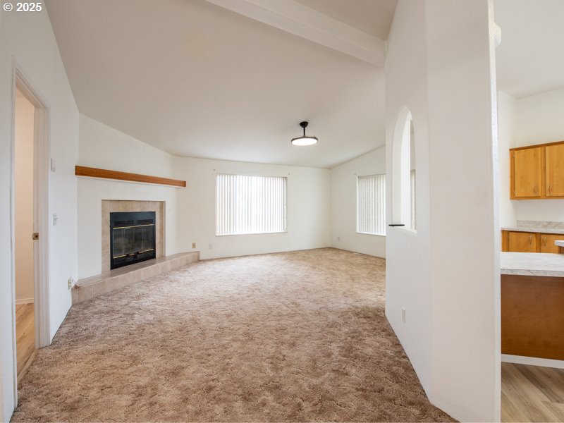 1310 David Avenue Eugene, OR 97404 - Photo 6 of 48