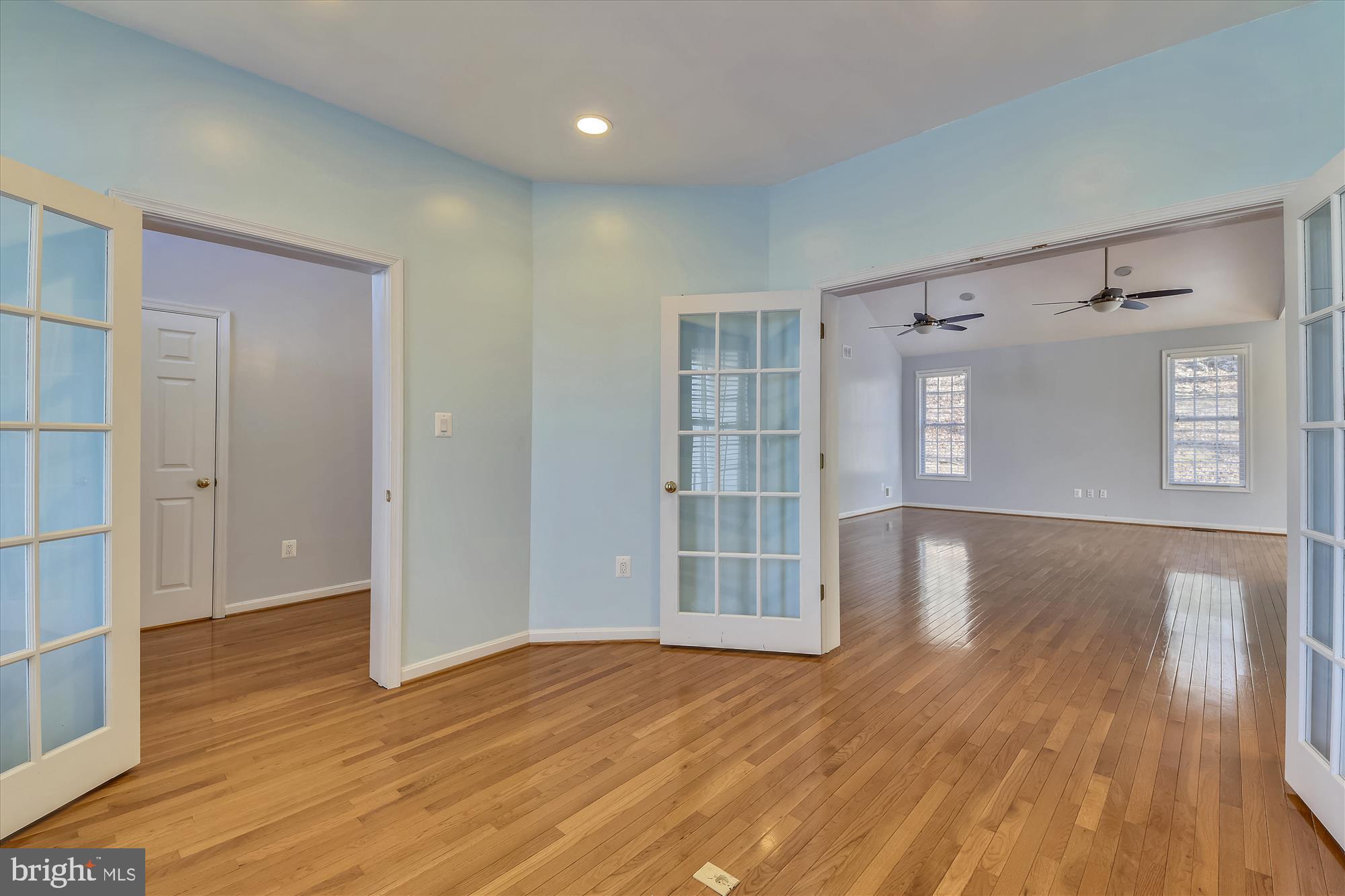 9745 Crest Hill Road Marshall, VA 20115 - Photo 11 of 56 Gallery Image 11