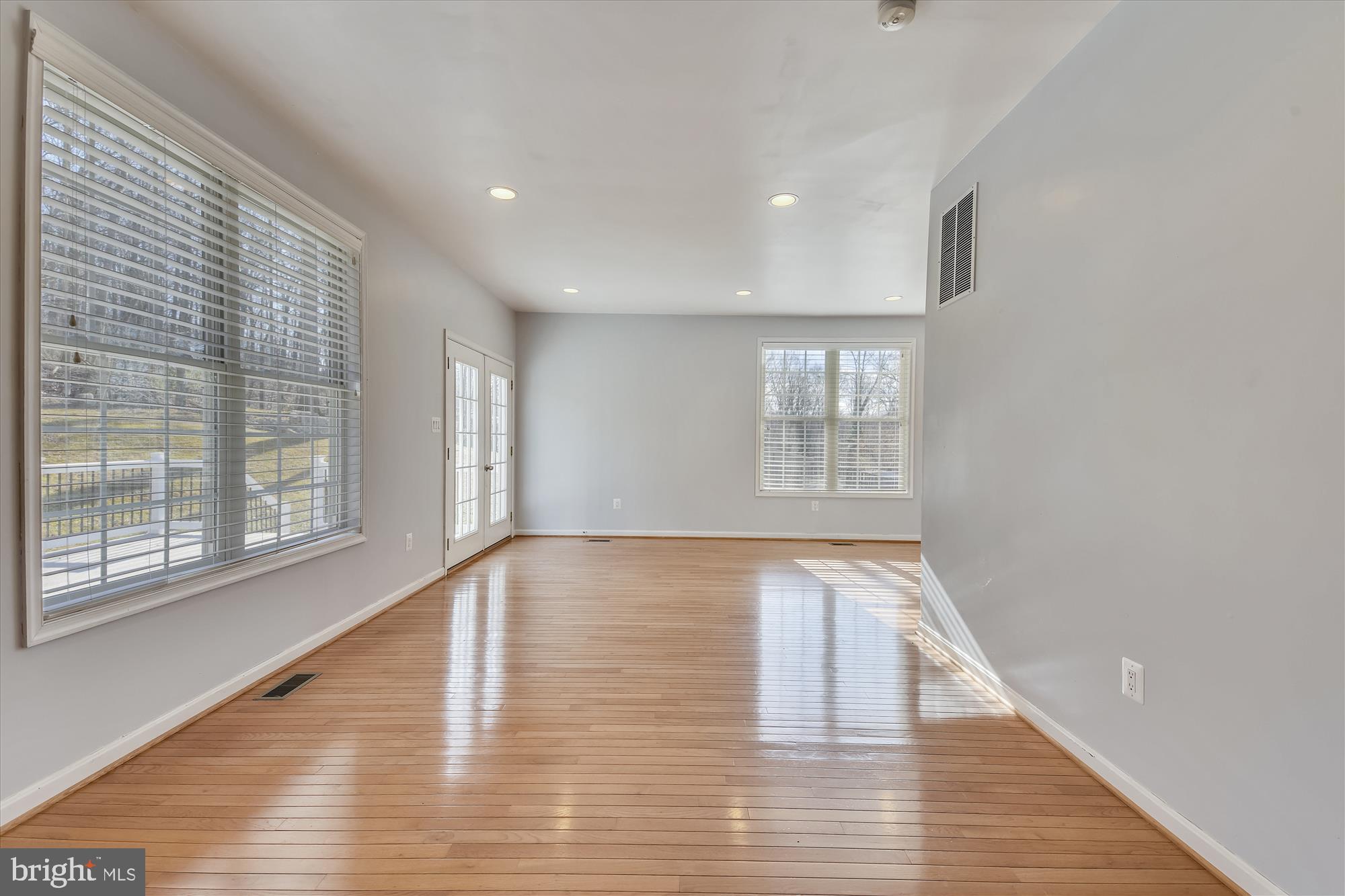 9745 Crest Hill Road Marshall, VA 20115 - Photo 12 of 56 Gallery Image 12