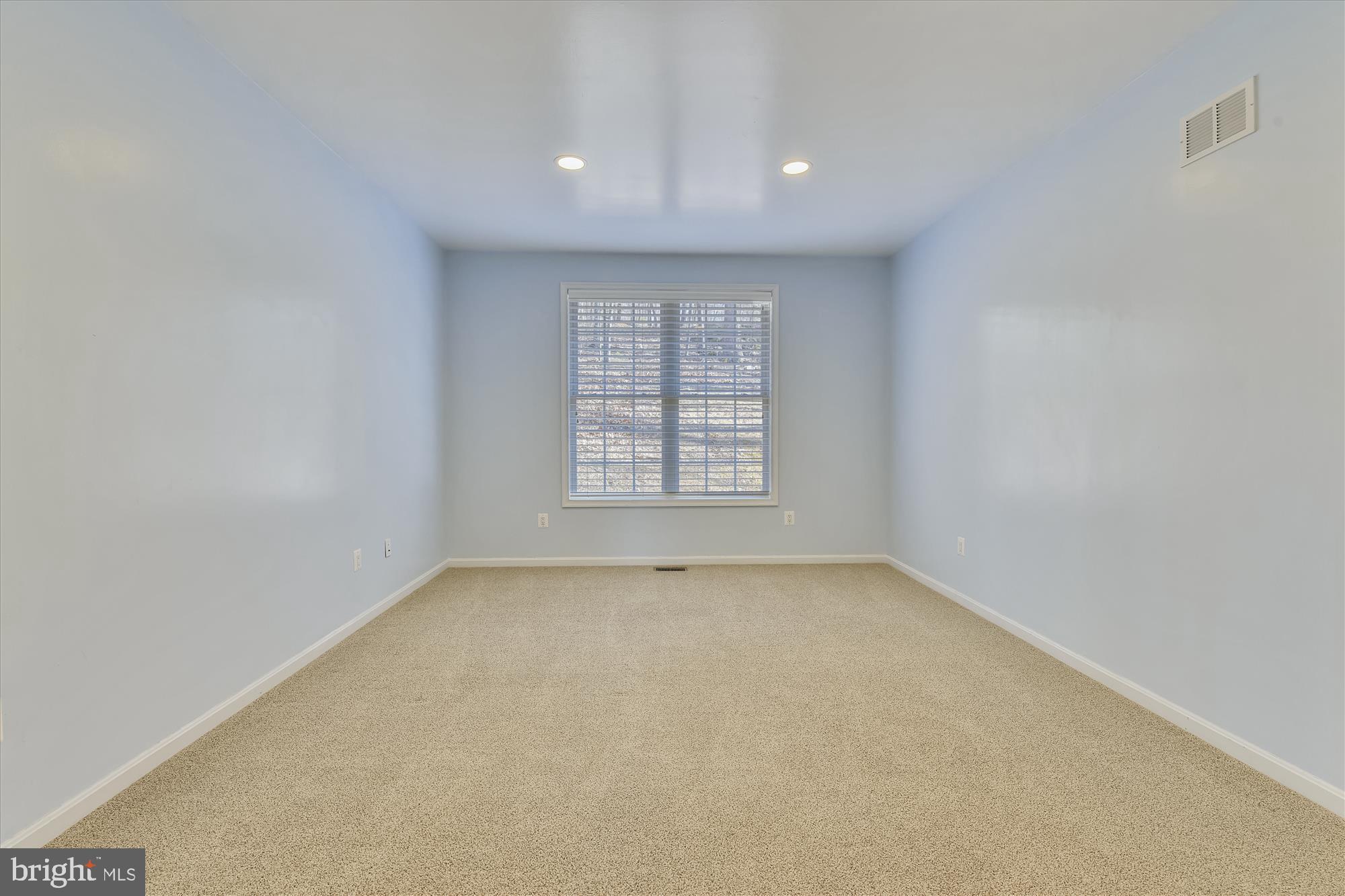 9745 Crest Hill Road Marshall, VA 20115 - Photo 23 of 56 Main Level Master Bedroom