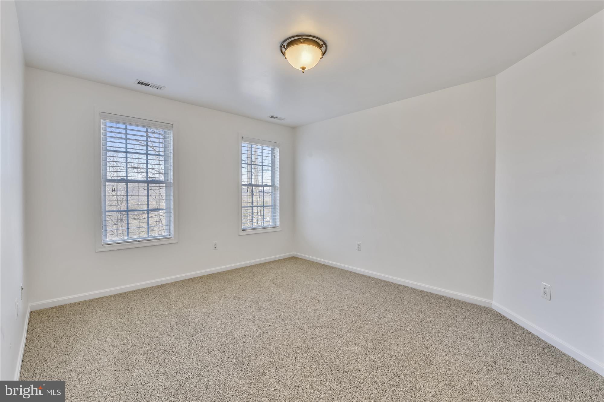 9745 Crest Hill Road Marshall, VA 20115 - Photo 33 of 56 Gallery Image 33