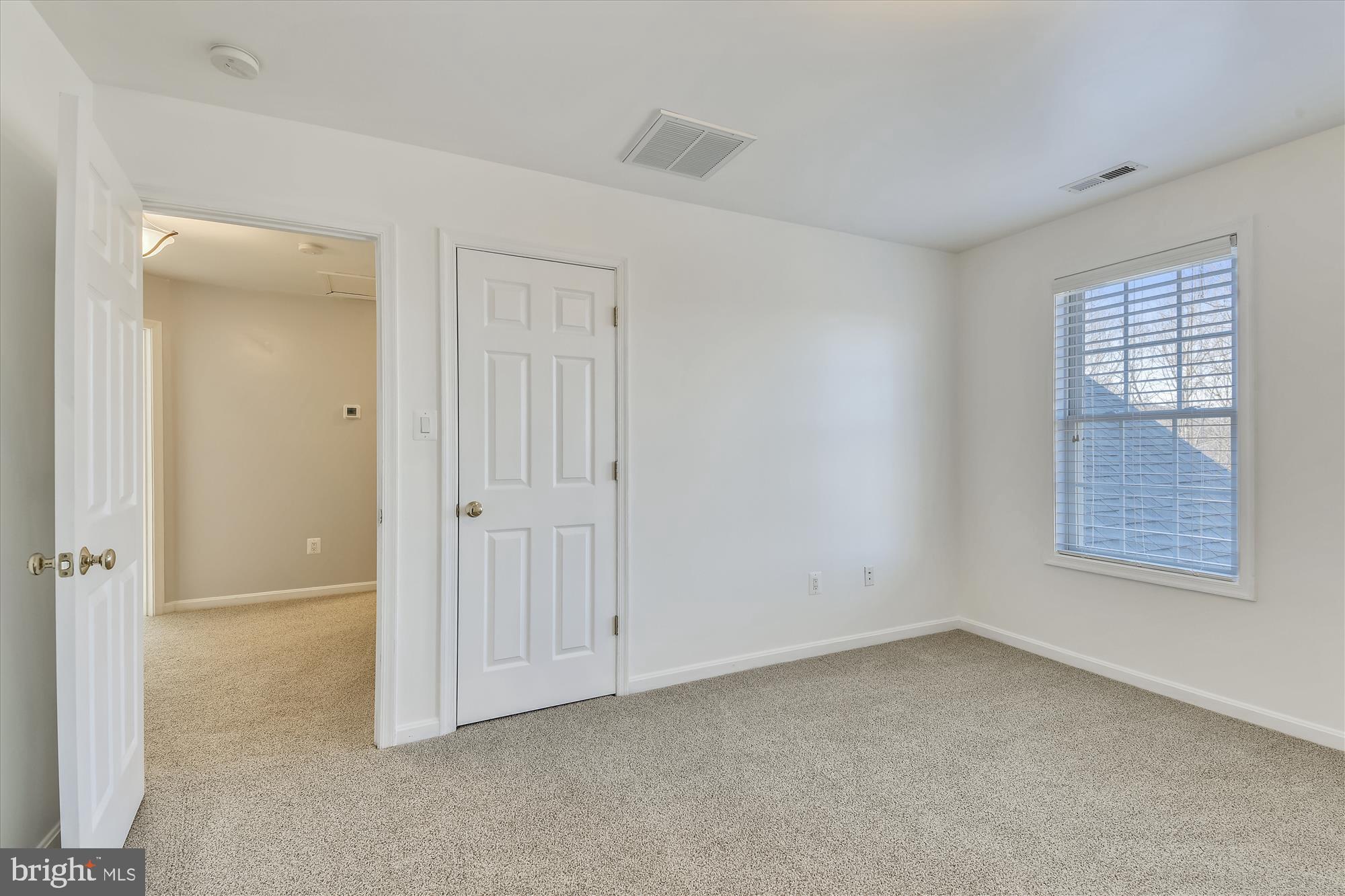 9745 Crest Hill Road Marshall, VA 20115 - Photo 34 of 56 Gallery Image 34