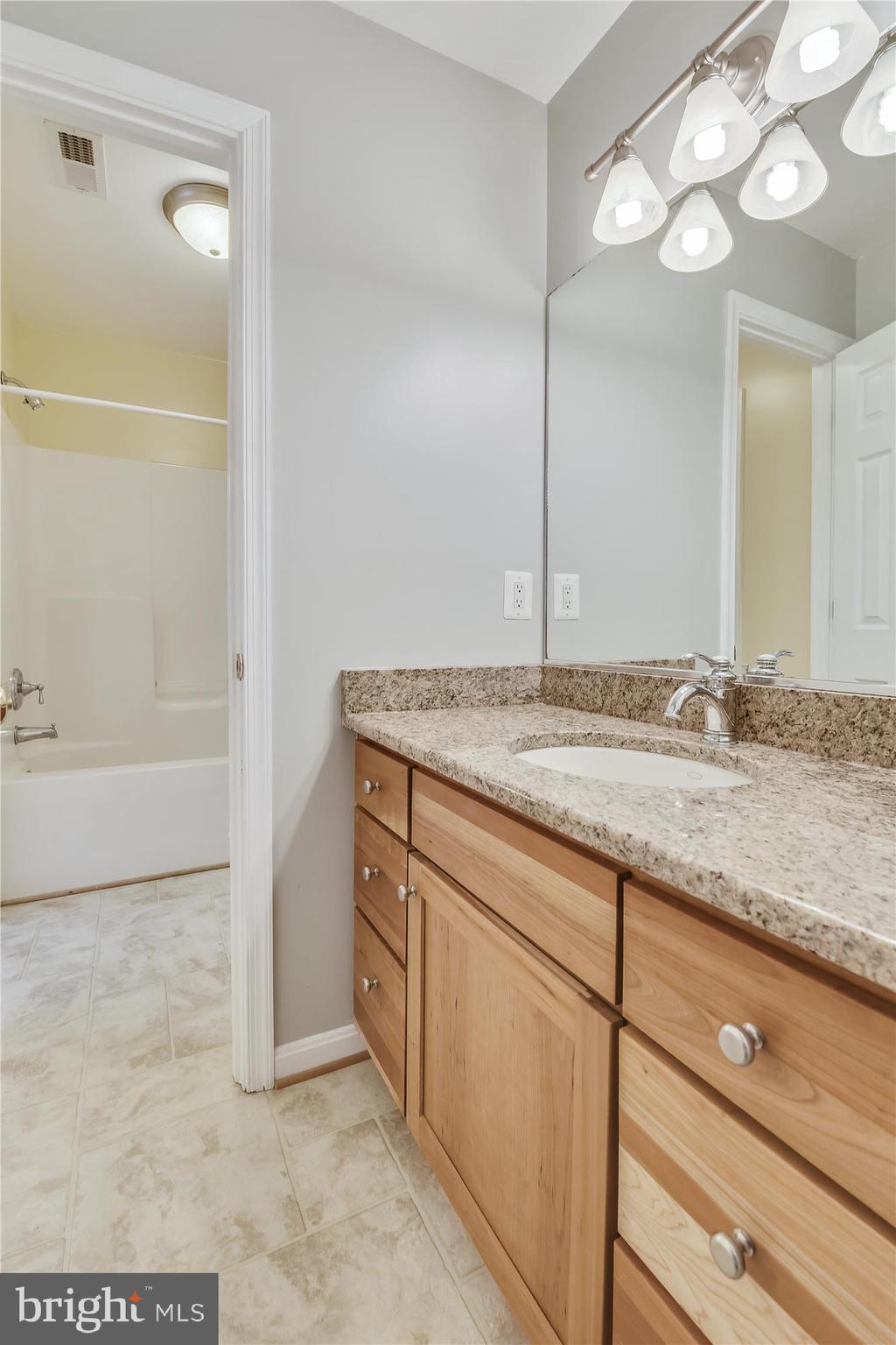 9745 Crest Hill Road Marshall, VA 20115 - Photo 36 of 56 Gallery Image 36