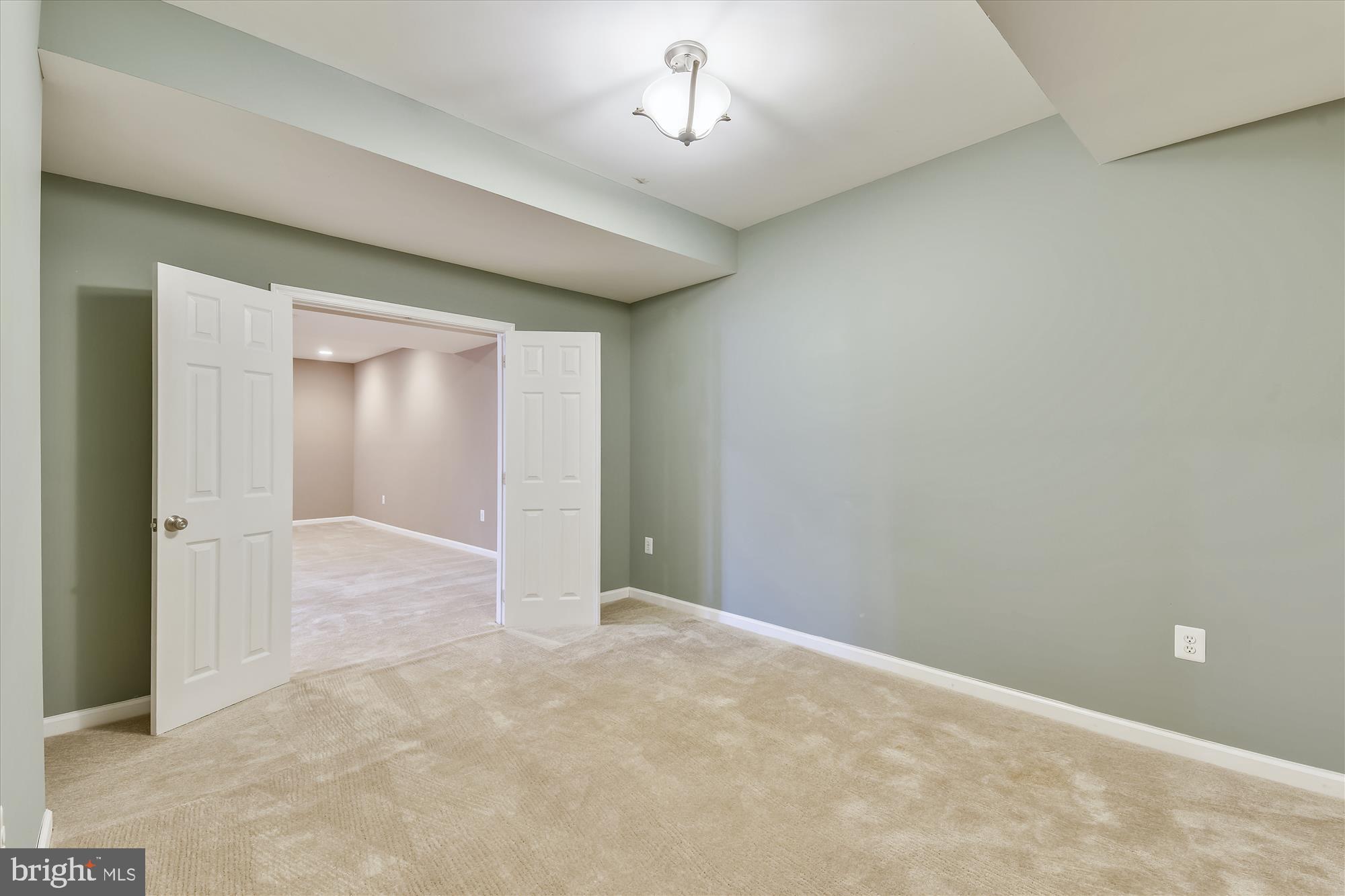9745 Crest Hill Road Marshall, VA 20115 - Photo 49 of 56 Gallery Image 49