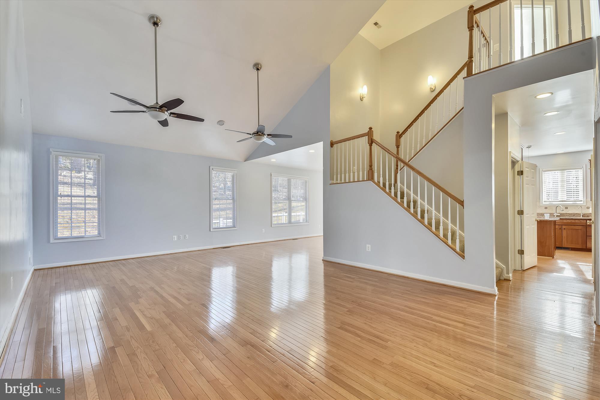 9745 Crest Hill Road Marshall, VA 20115 - Photo 6 of 56 Gallery Image 6