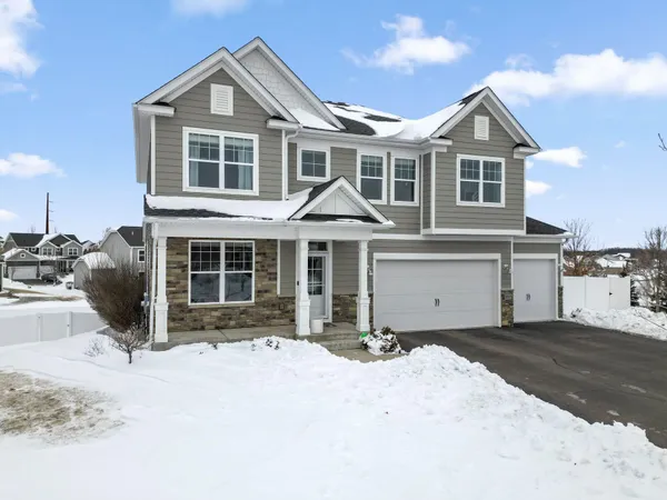$805,000 | 3857 Dakota Court, Chaska, MN 55318