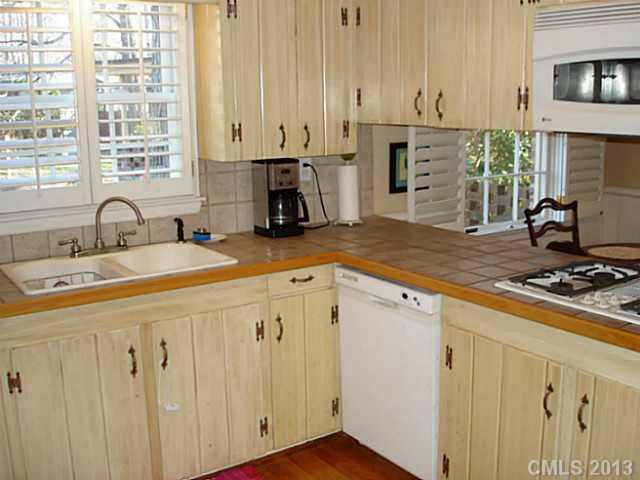 3115 Mountainbrook Road Charlotte, NC 28210 - Photo 6 of 16 Gallery Image 6