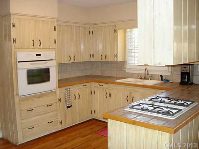 3115 Mountainbrook Road Charlotte, NC 28210 - Photo 7 of 16 Gallery Image 7