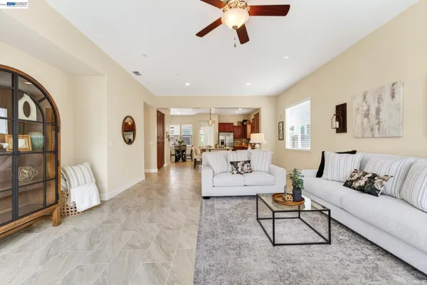 $689,000 | 1973 Carogold Lane, Manteca, CA 95337