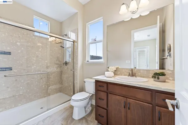 $689,000 | 1973 Carogold Lane, Manteca, CA 95337