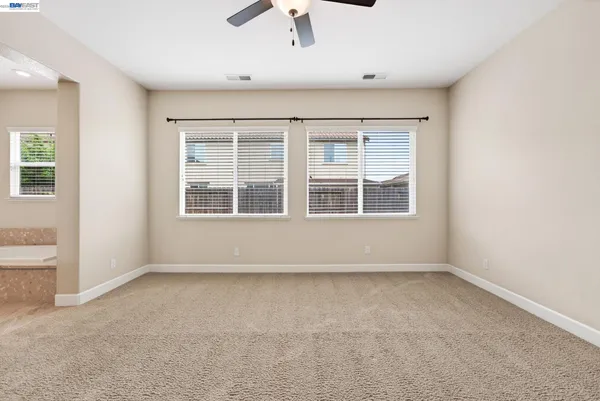 $689,000 | 1973 Carogold Lane, Manteca, CA 95337