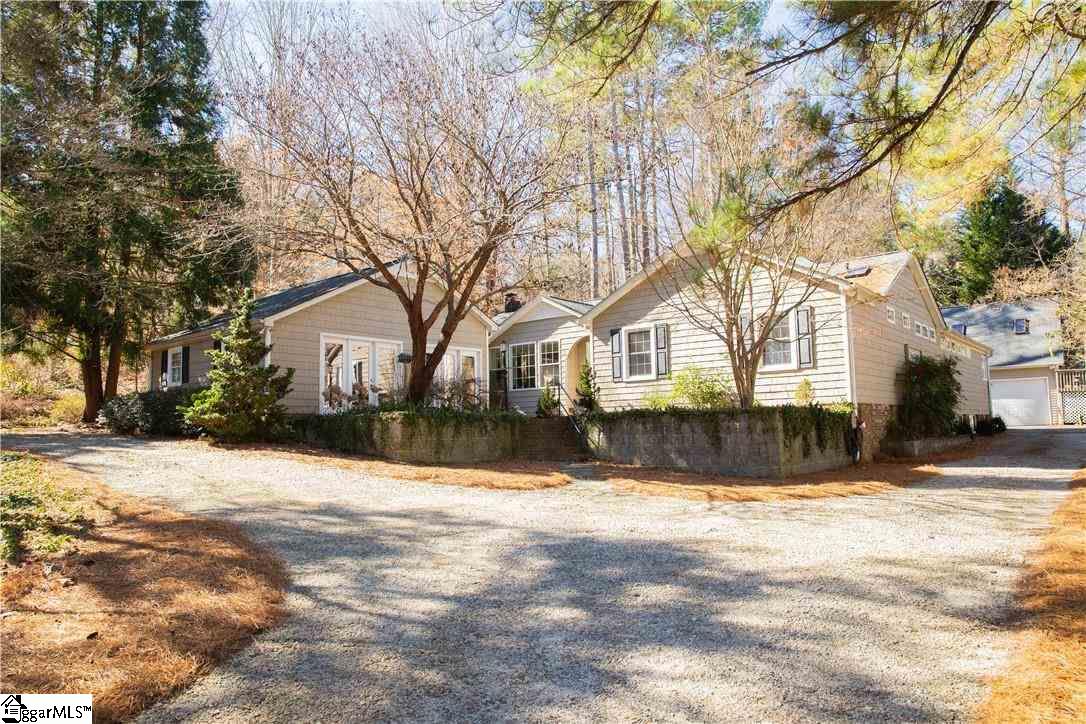 315 Hillandale Road Seneca, SC 29672 - Photo 1 of 33 Gallery Image 1