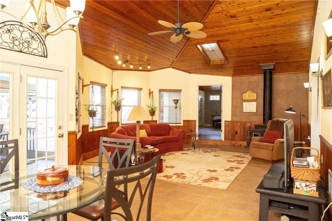 315 Hillandale Road Seneca, SC 29672 - Photo 12 of 33 Gallery Image 12