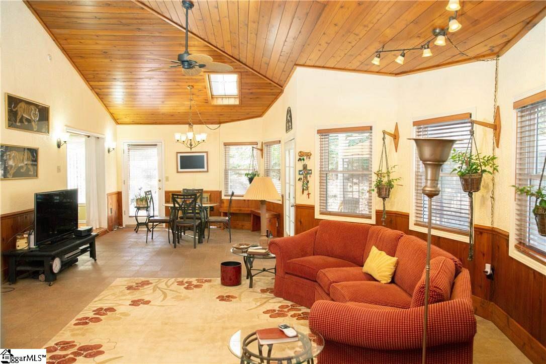 315 Hillandale Road Seneca, SC 29672 - Photo 13 of 33 Gallery Image 13