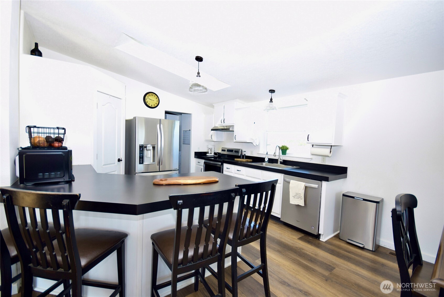 260 Secluded Way Sequim, WA 98382 - Photo 14 of 37