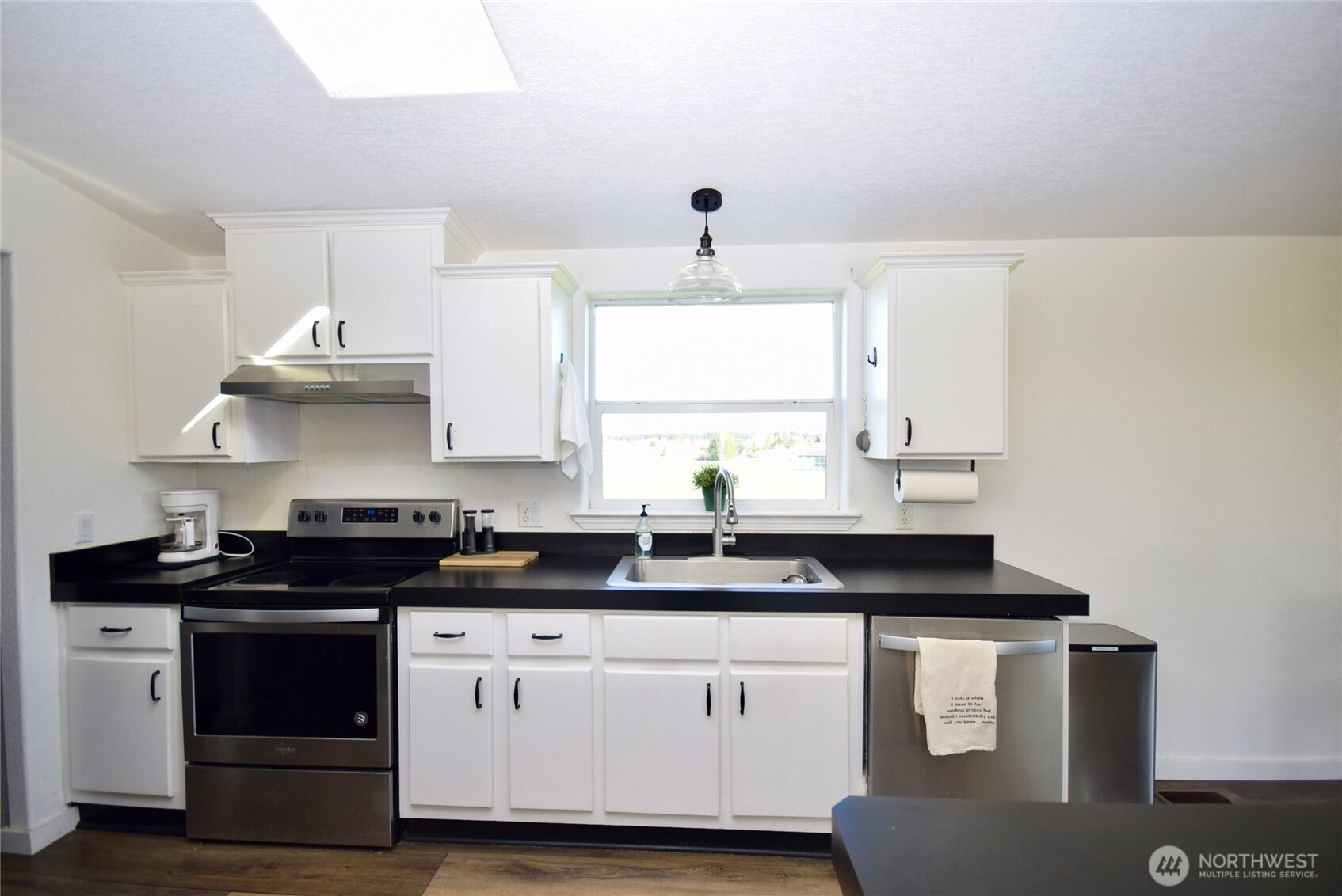 260 Secluded Way Sequim, WA 98382 - Photo 16 of 37