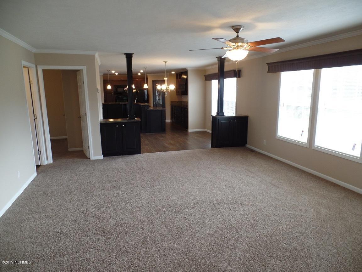 353 Sandy Grove Road Parkton, NC 28371 - Photo 13 of 29 VMF 14 - Den 2