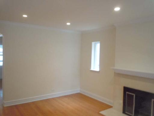 5303 North Rutherford Avenue Chicago, IL 60656 - Photo 3 of 16 an empty room with windows
