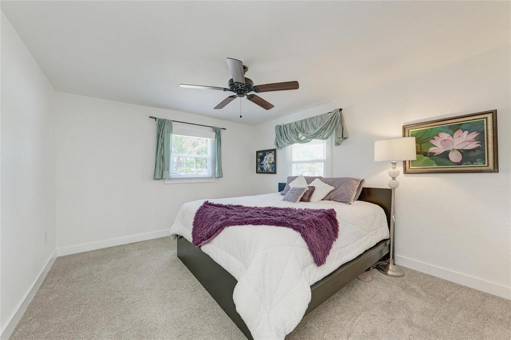 901 Oak Street Southwest Ruskin, FL 33570 - Photo 25 of 63