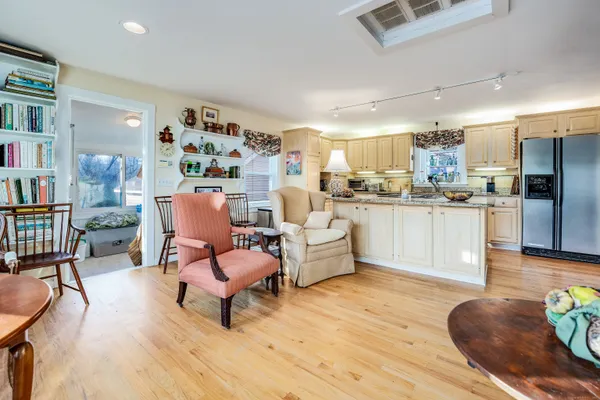 $3,500 | 58 Sill Lane, Old Lyme, CT 06371