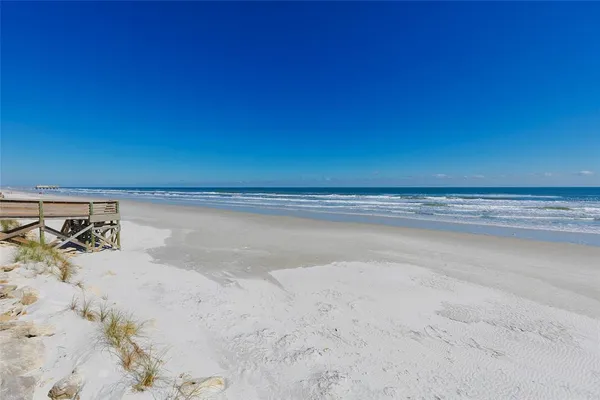 $4,500,000 | 3837 South Atlantic Avenue, Daytona Beach, FL 32118