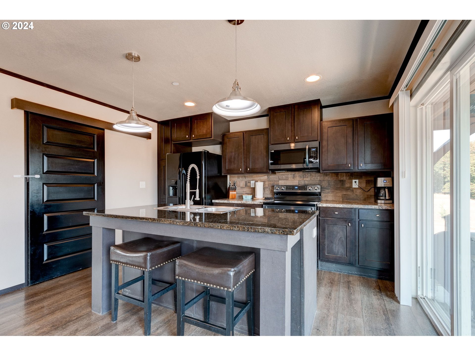 14115 South Ridge Oak Lane Molalla, OR 97038 - Photo 13 of 43 Gallery Image 13