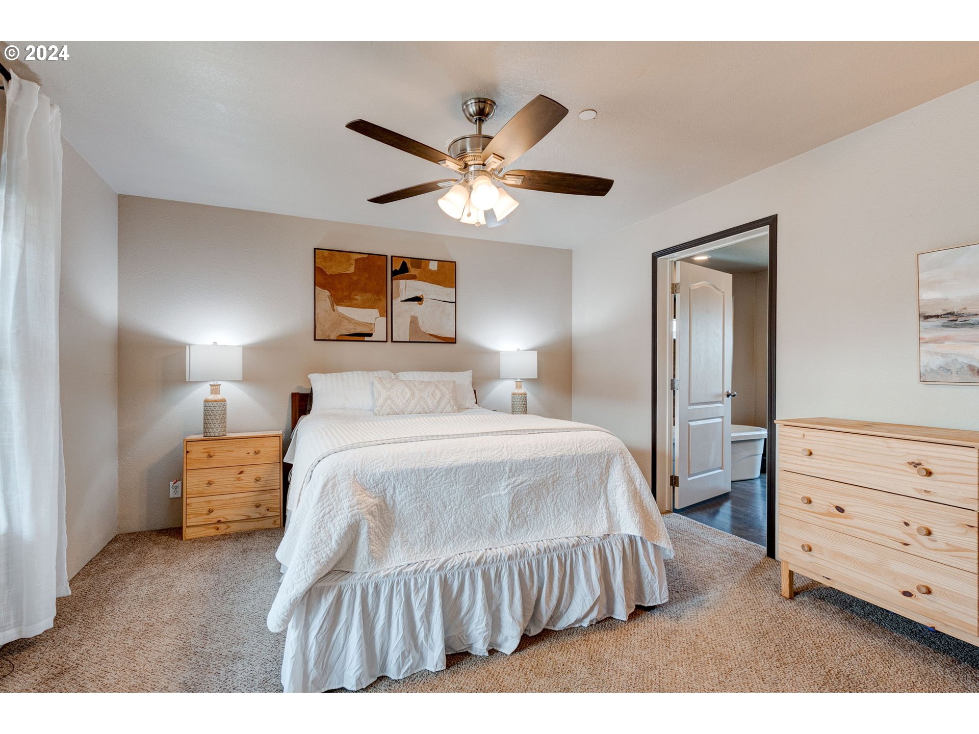 14115 South Ridge Oak Lane Molalla, OR 97038 - Photo 15 of 43 Primary Bedroom