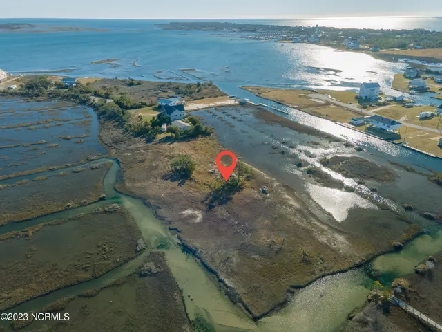 $248,900 | 661 Oak Hammock Drive, Harkers Island, NC 28531